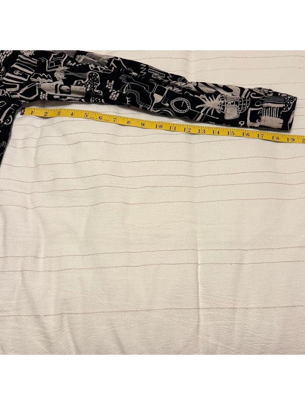 Zara Black and White Graphic Print Shirt Women's Small Statement Top - Picture 5 of 5